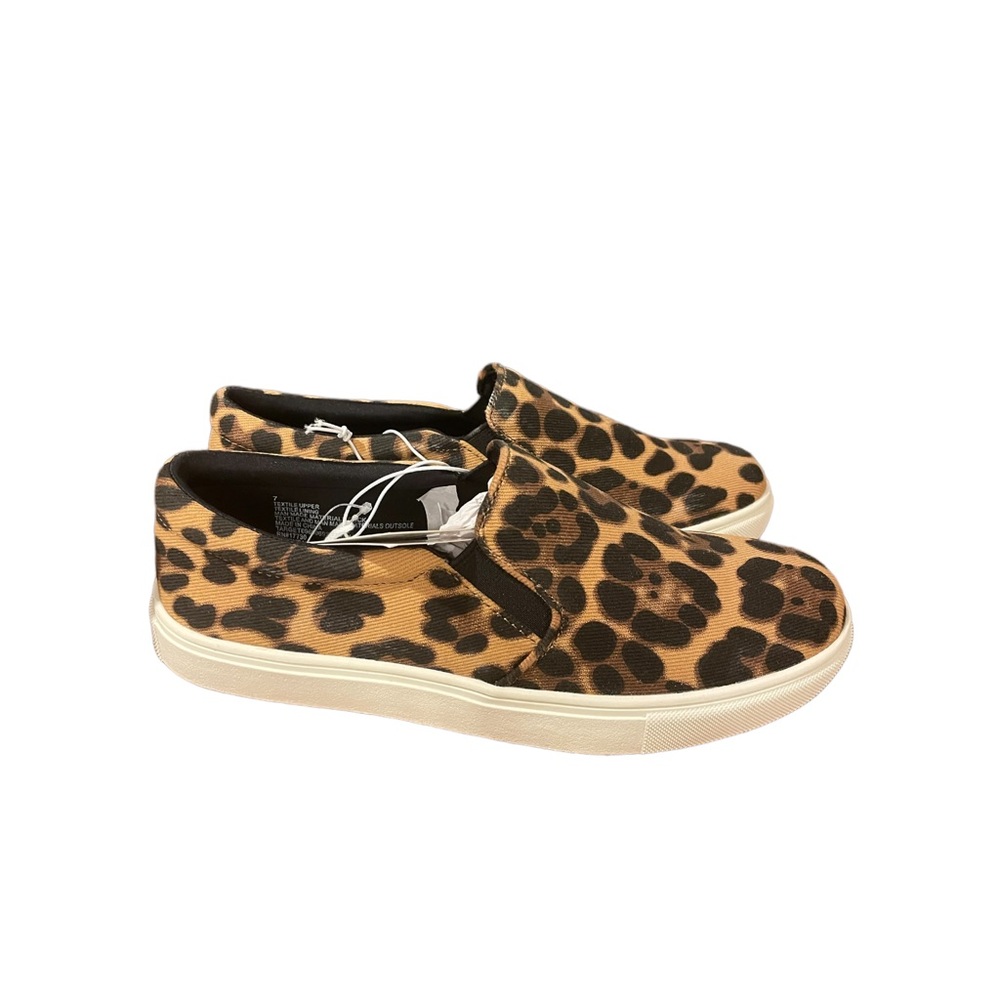 A New Day Cheetah print flats shoes - Picture 3 of 7